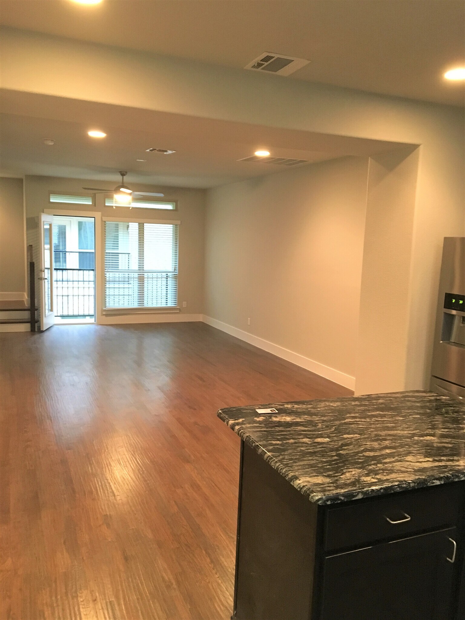 Building Photo - 1310 Rancho Mirage Dr