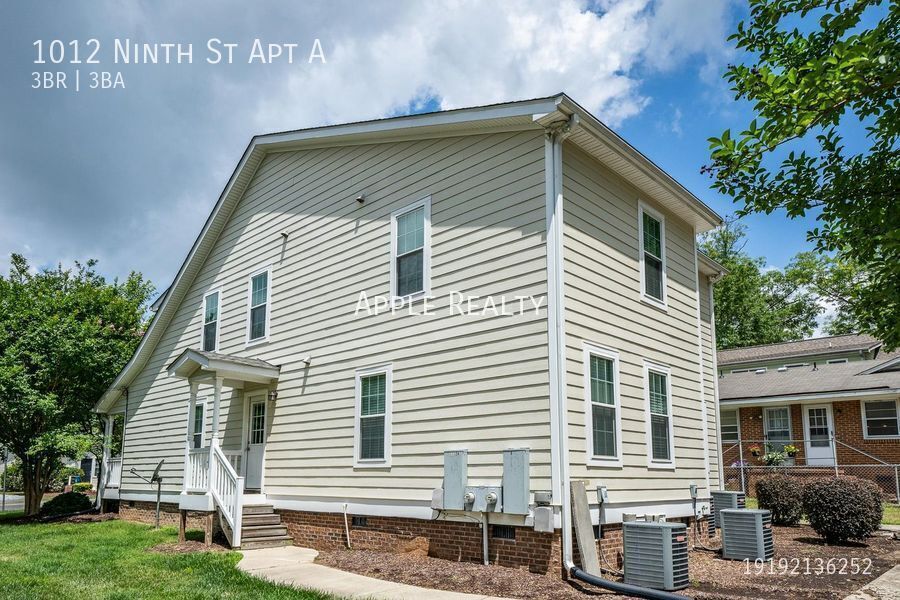 Building Photo - 1012 9th St