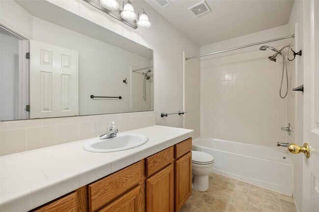 Building Photo - 16023 Arbor Trail