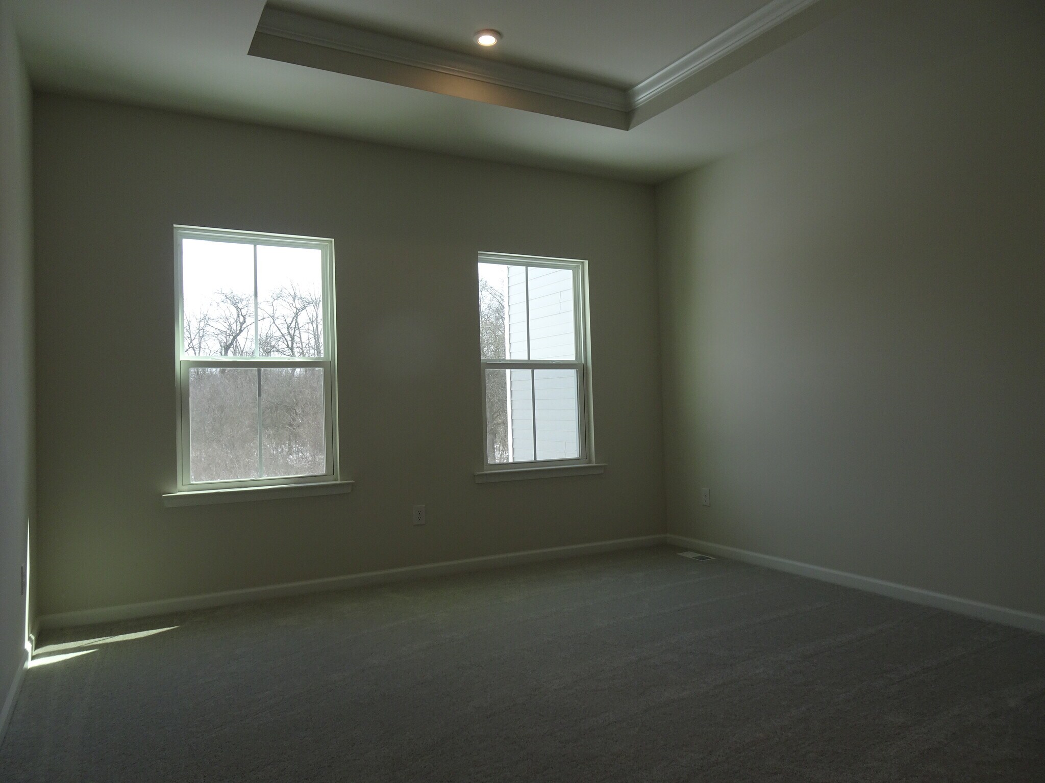 Building Photo - 185 Sandstone Cir