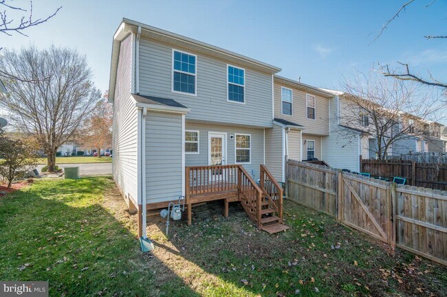 Building Photo - 2926 Sorrell Ct