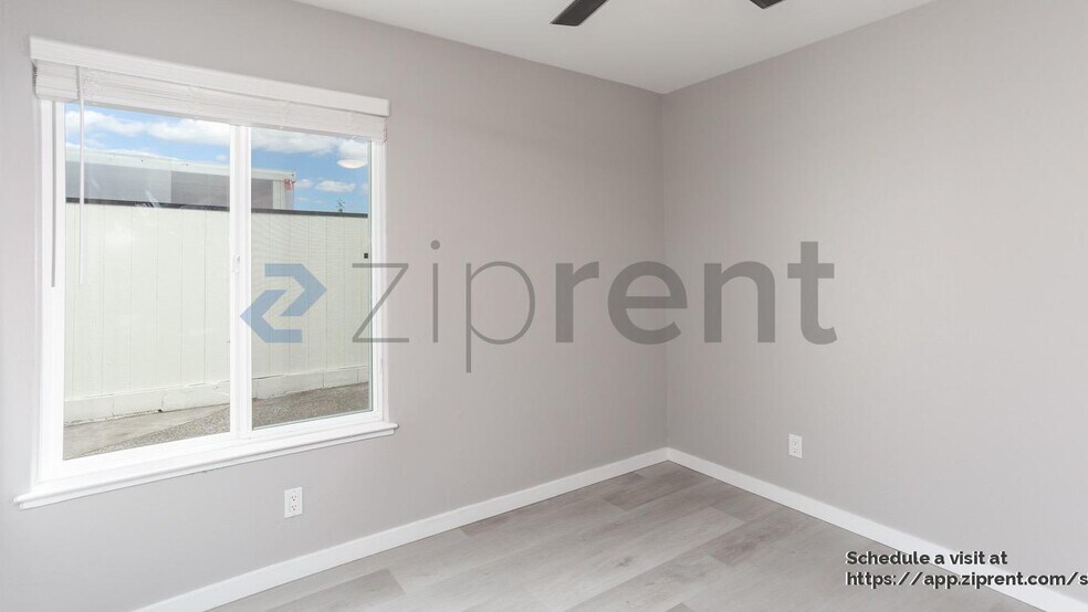 Building Photo - 1388 Taka Ct