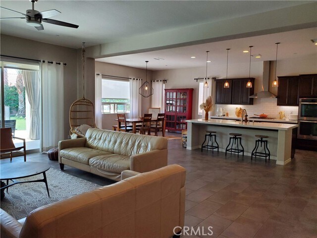 Building Photo - 74185 Anastacia Ln