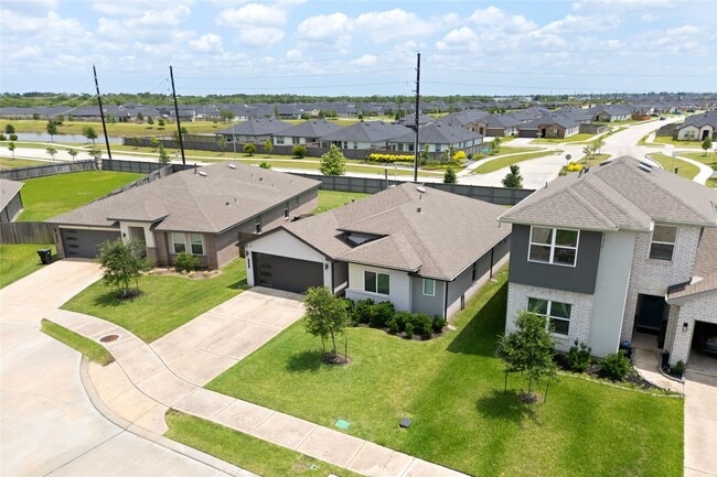 Building Photo - 1134 Della Ln