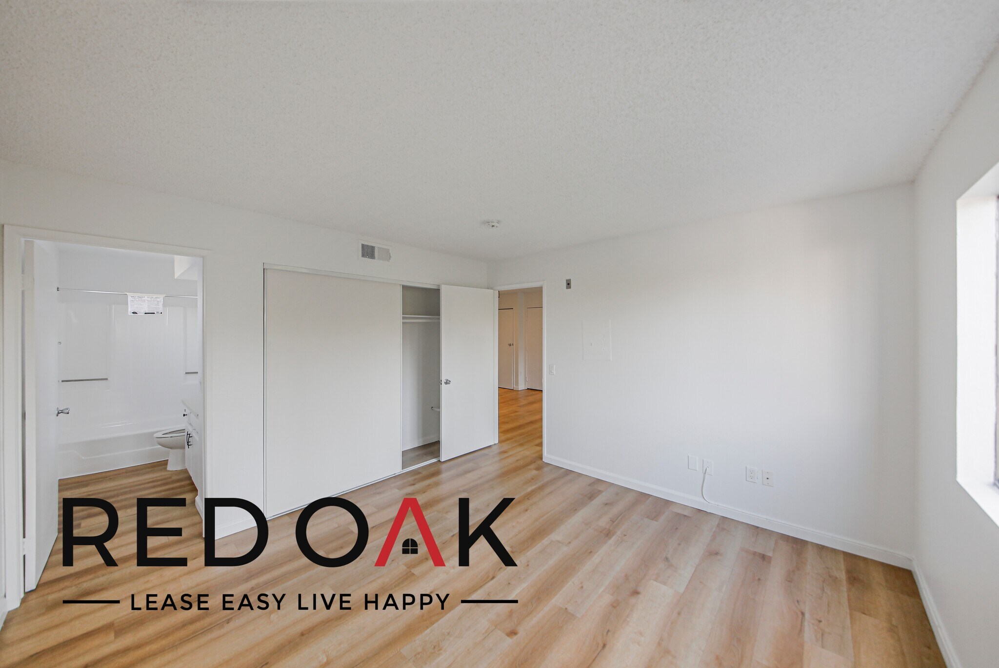 Building Photo - 11817 Victory Blvd