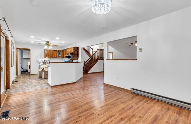 Building Photo - 1112 Larchmont St