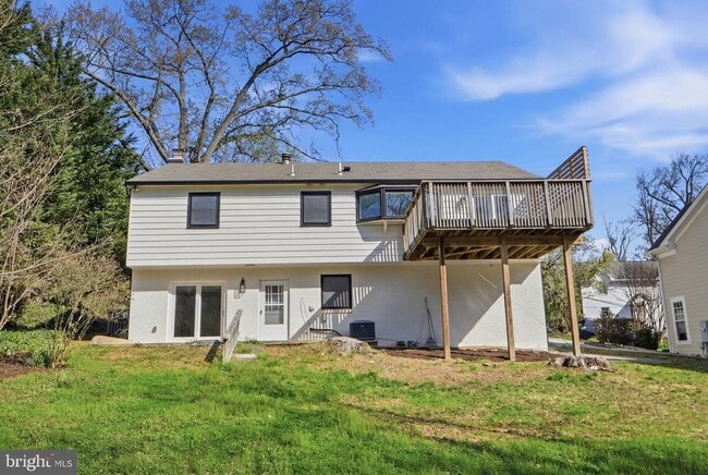 Building Photo - 448 Summers Dr