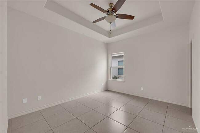 Building Photo - 2801 Sabercat Ave