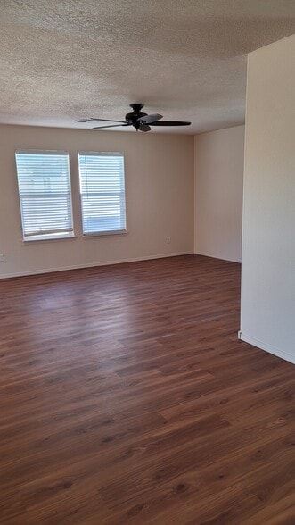 Building Photo - 1501 Casa Florida Pl NW