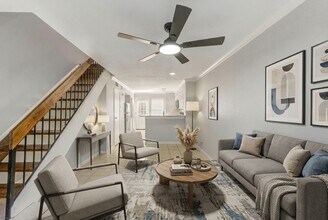 Building Photo - 2002 Gentryside Dr