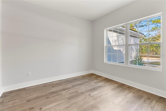 Building Photo - 12412 SW 98th St