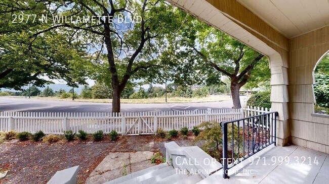 Building Photo - 2977 N Willamette Blvd