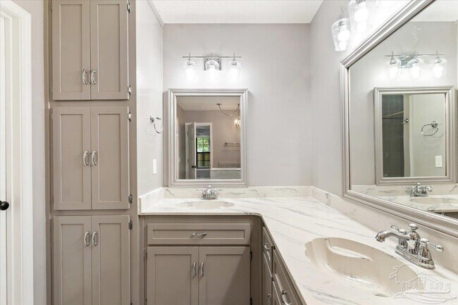 Building Photo - 2787 Willow Bend Ct