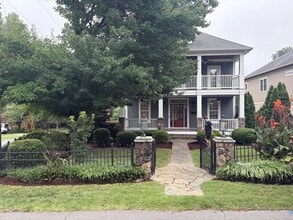 Building Photo - 701 McDonald Ave