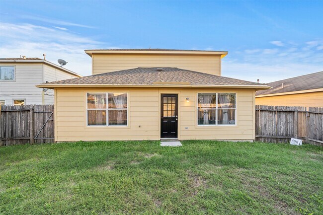Building Photo - 18626 Prairie Larkspur Dr