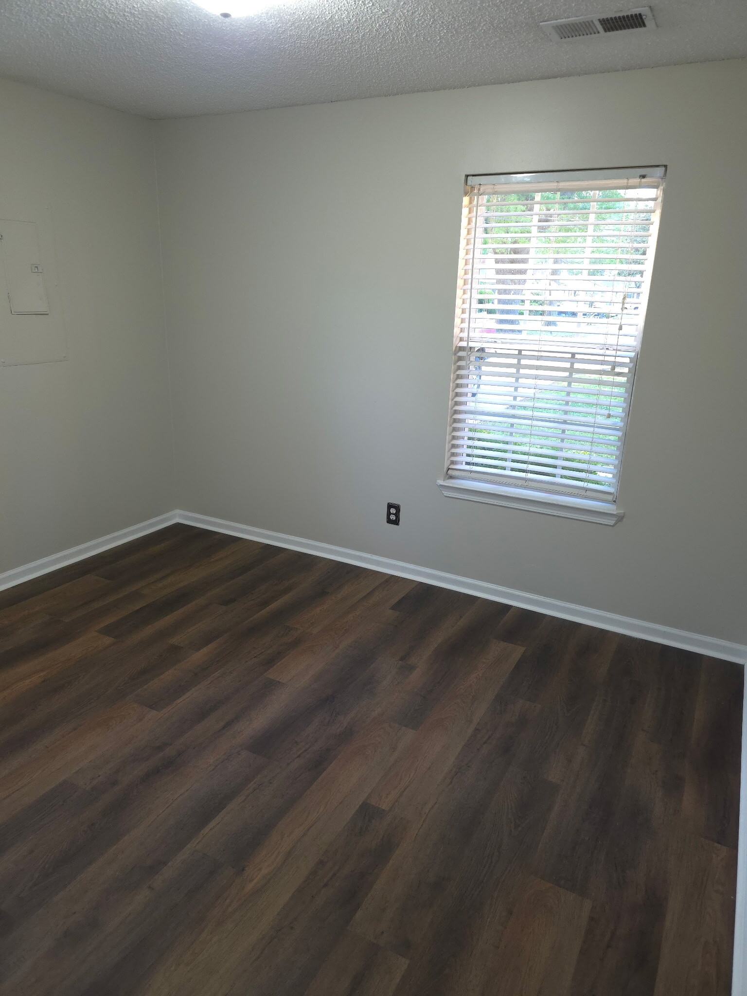 4th bedroom - 234 Clifton St