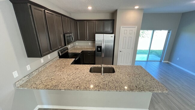 Building Photo - GORGEOUS Bedroom, 2 Bathroom Home in Palm Bay!!