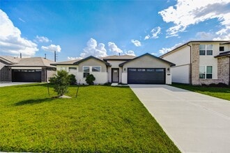 Building Photo - 1826 Sandy Trail Ln