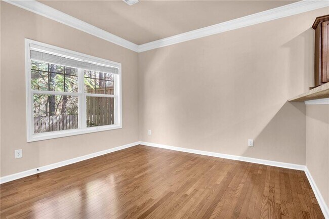 Building Photo - 5015 Hastings Terrace