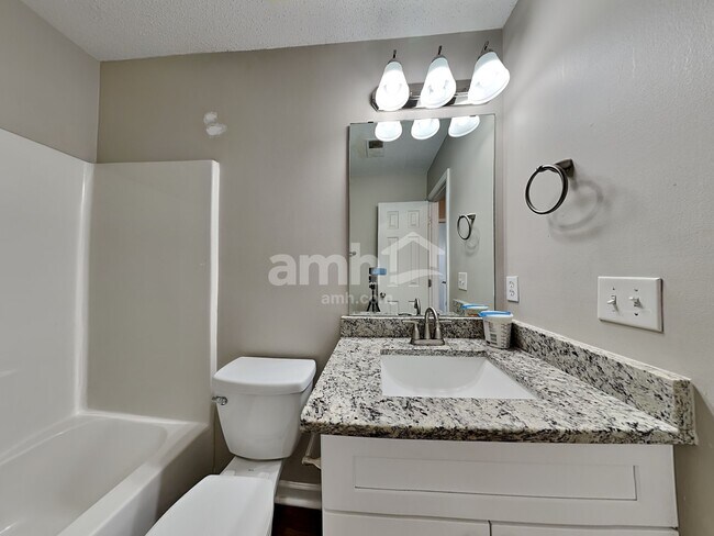 Building Photo - 1 Planters Grove Dr