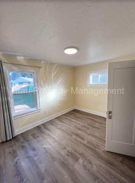 Building Photo - Charming 2-Bedroom Retreat in Portland – Cozy Living in 780 Sq Ft!