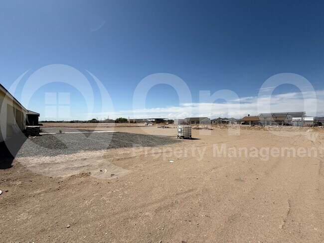 Building Photo - 22536 W Huntington Dr