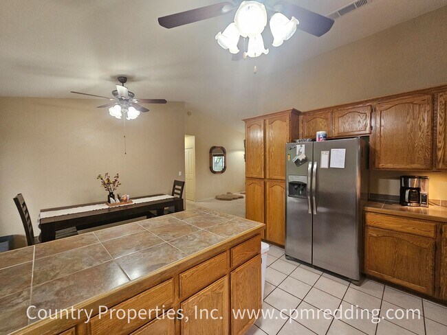 Building Photo - Spacious 4-Bedroom Home in Mary Lake Neighborhood Available January 15th!