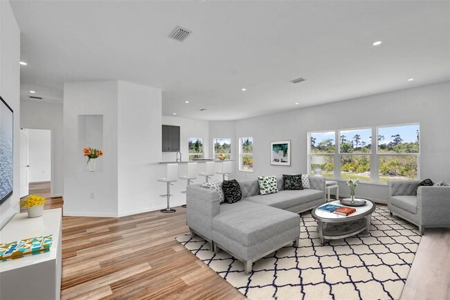 Building Photo - 8001 Leonardo St