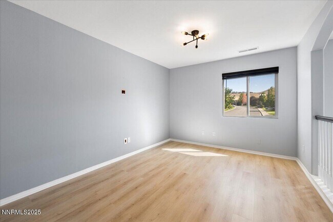 Building Photo - 2220 Signa Dr