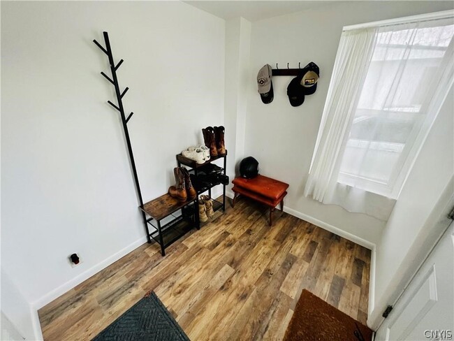 Building Photo - 132 Palmer St