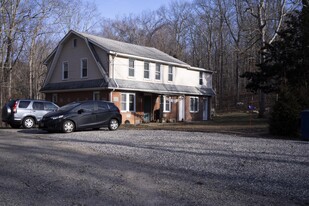 Building Photo - 429 Tolland Turnpike