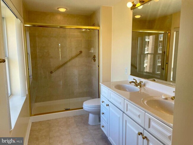 Building Photo - 12251 Roundwood Rd