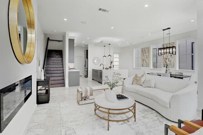 Building Photo - 2939 El Fenice Ln