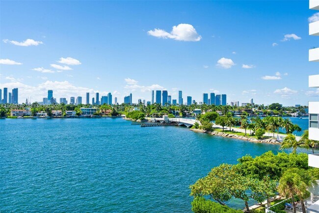 Building Photo - 5 Island Ave