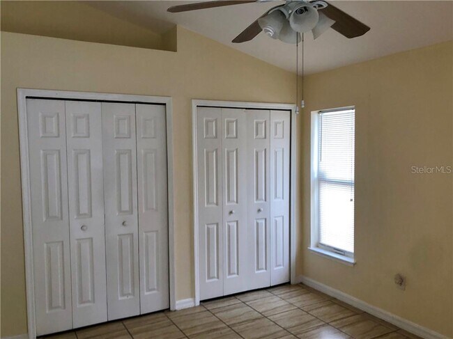 Building Photo - 7698 Pine Fork Dr