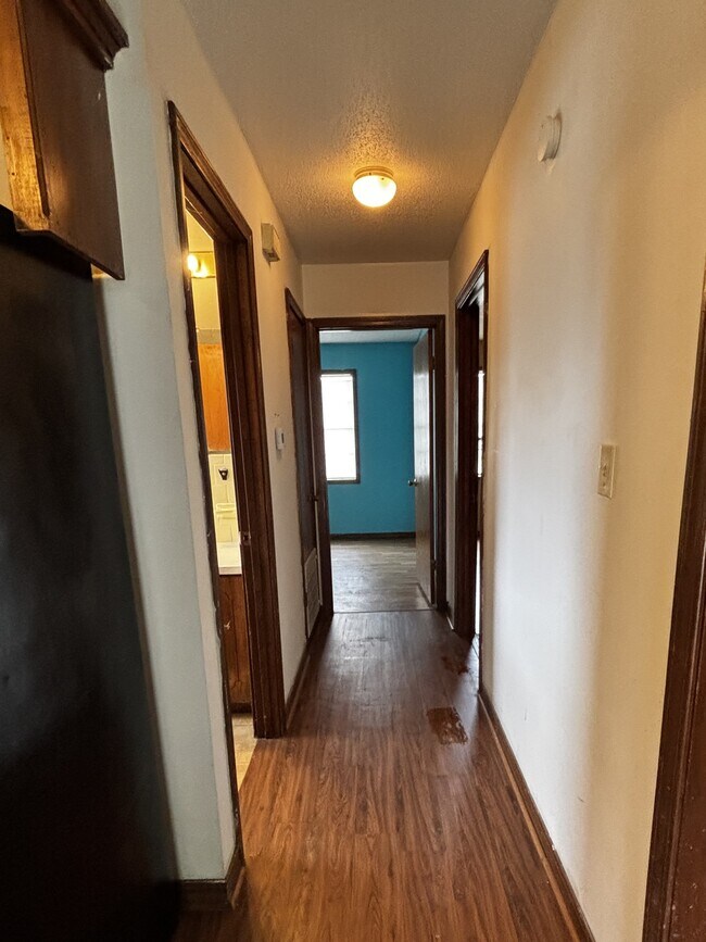 Building Photo - 213 Cazort St