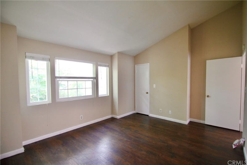 Building Photo - 267 N Holliston Ave