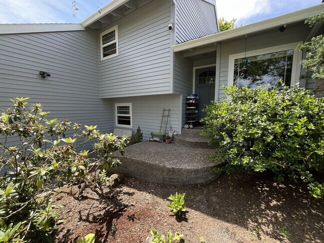 Building Photo - Bright and Open 4 Bedroom Cedar Mill Home with Vaulted Ceilings, Skylights & Multiple Living Areas
