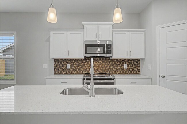 Building Photo - 366 Galway Dr