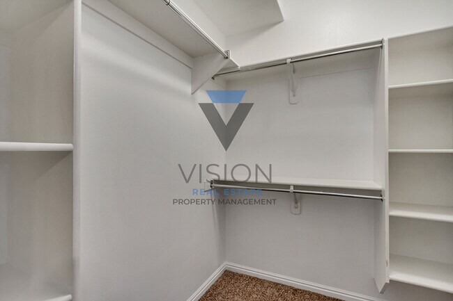 Building Photo - 1077 Canyon Meadow Dr