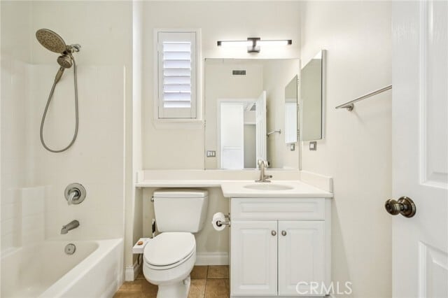 Building Photo - 78 Dovetail