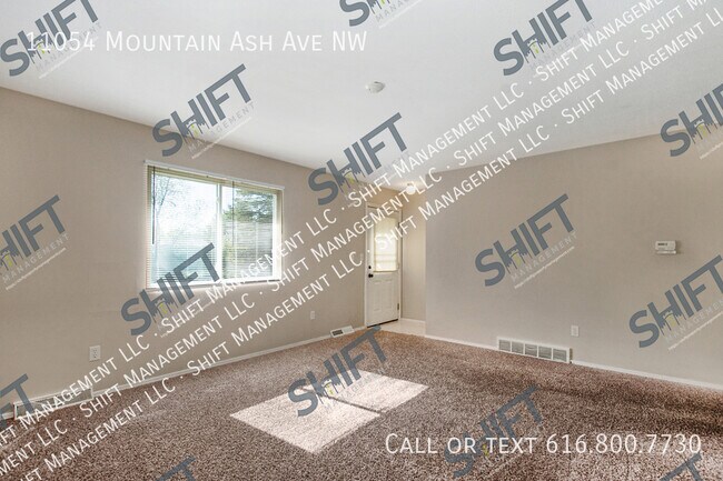 Building Photo - 11054 Mountain Ash Ave NW