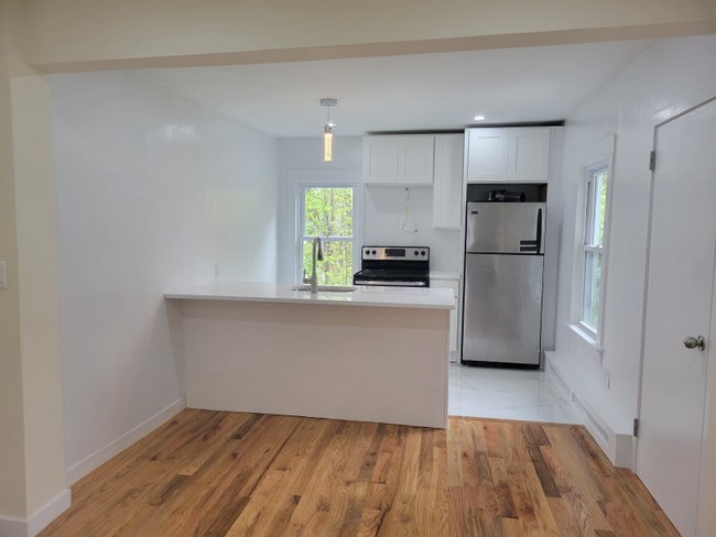 Building Photo - 12 Woodland Ave