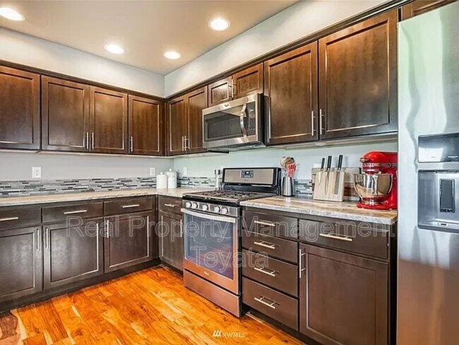 Building Photo - 4352 Castlerock Dr