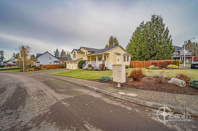 Building Photo - 4314 NE 126th St