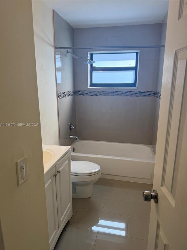 Building Photo - 26553 SW 125th Ct