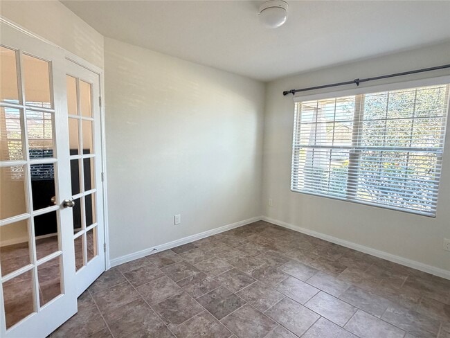 Building Photo - 2538 Bedrock Ln