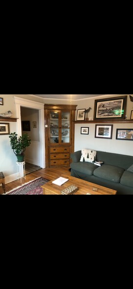 Building Photo - 29 Bungalow Ave