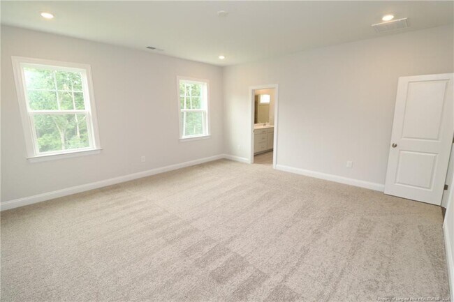 Building Photo - 1015 Gemstone Wy