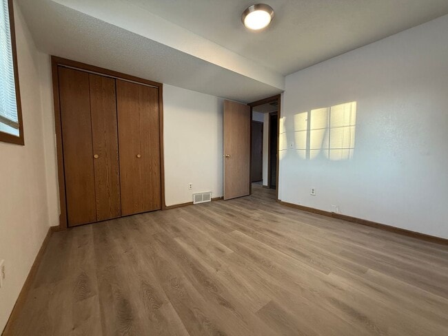 Building Photo - 301 23rd St SE